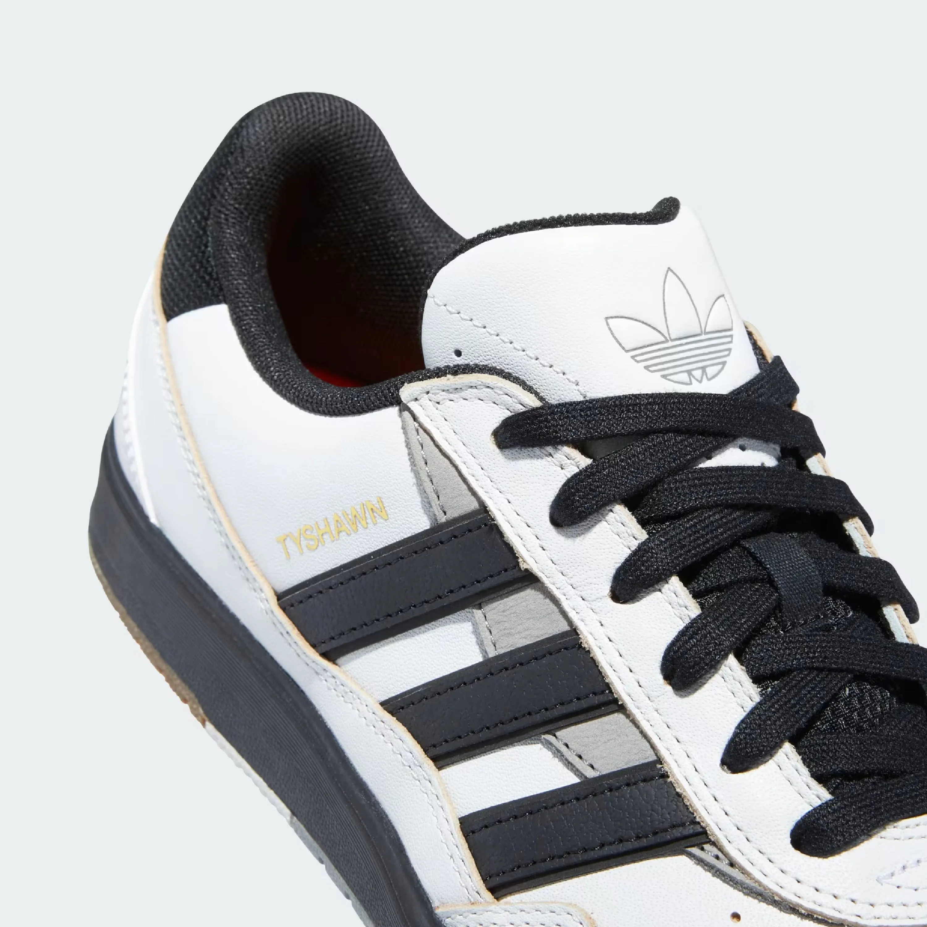 ADIDAS TYSHAWN 2 CRYSTAL WHITE / CORE BLACK / CHARCOAL SOLID GREY