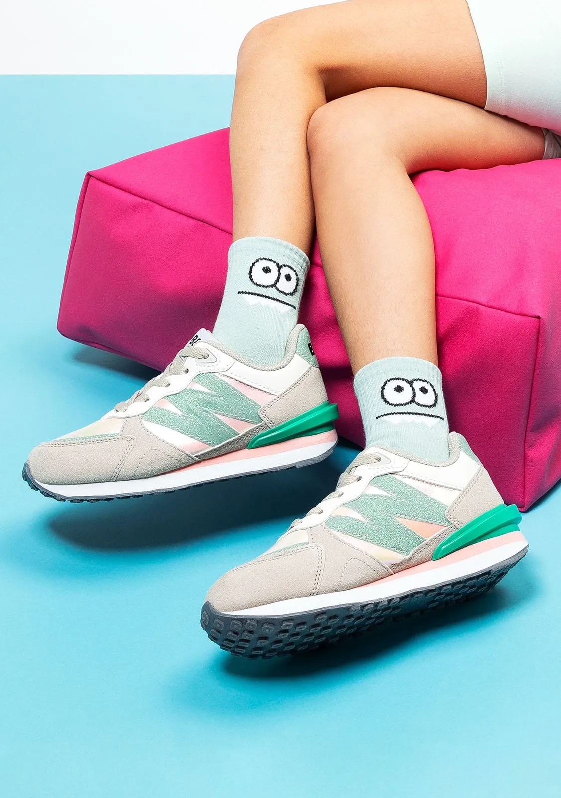 B&W Grey/Green Colorful Sneakers