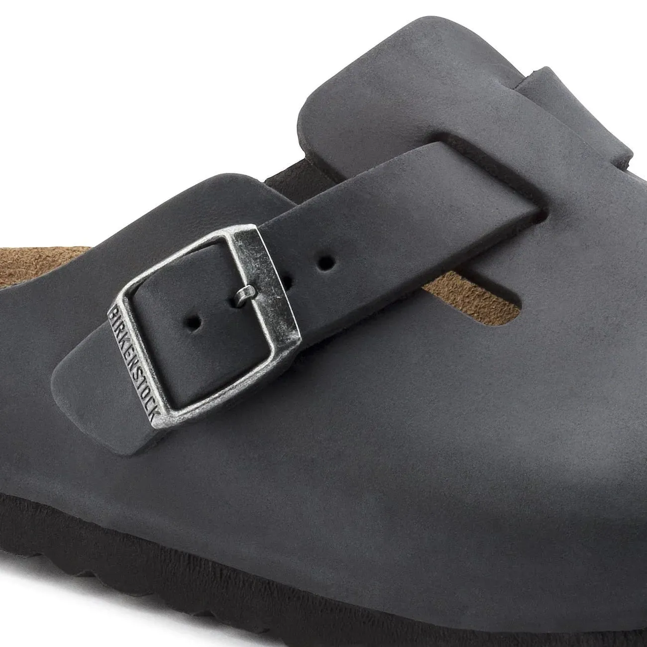 BIRKENSTOCK Boston Oiled Black Leather Clog