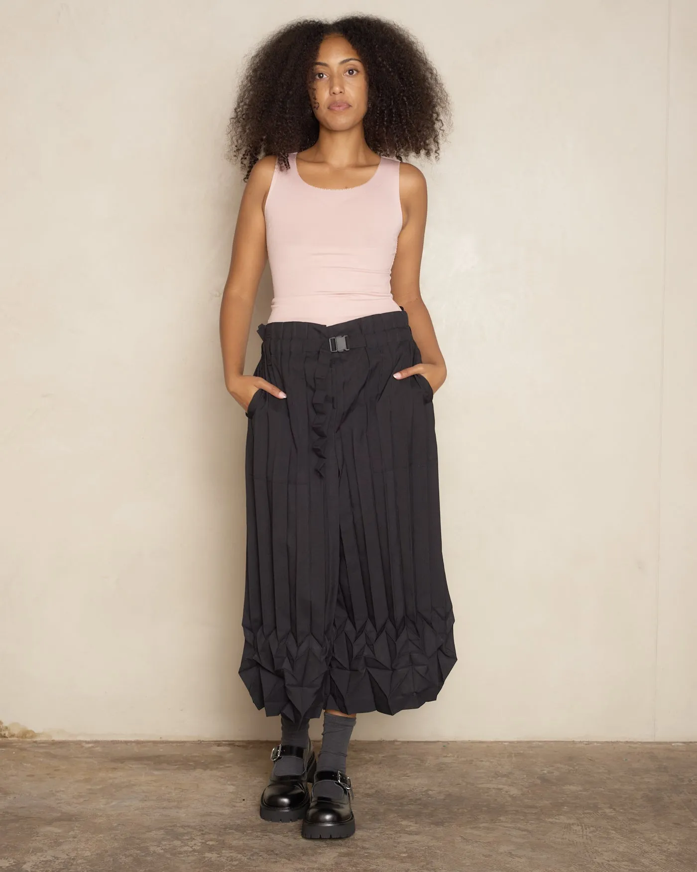 Black Cube Pleat Trouser