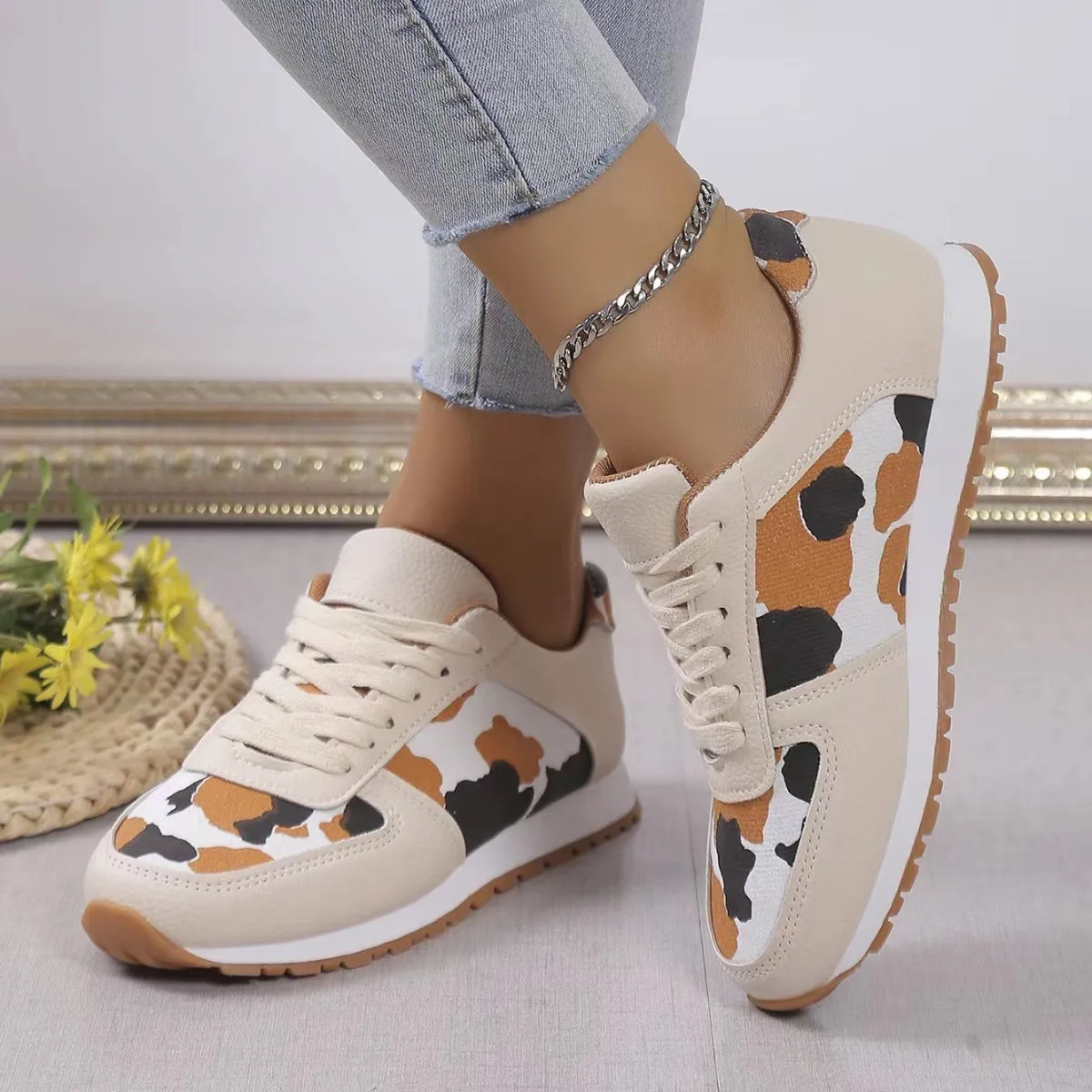Calley PU Leather Athletic Shoes