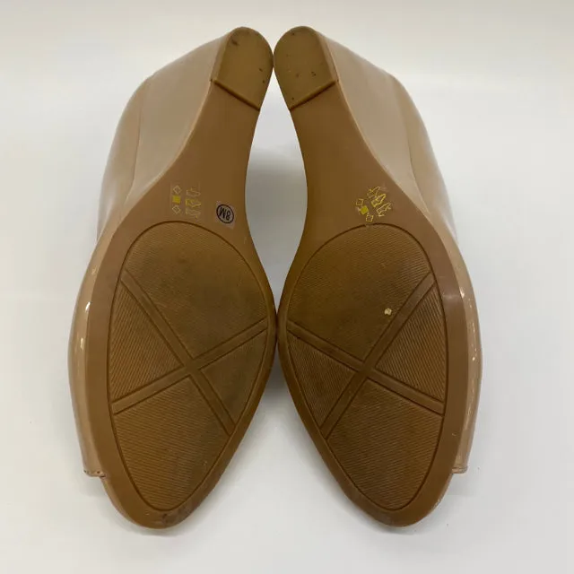 Chinese Laundry Women's Size 8 Tan Solid Wedge Shoes