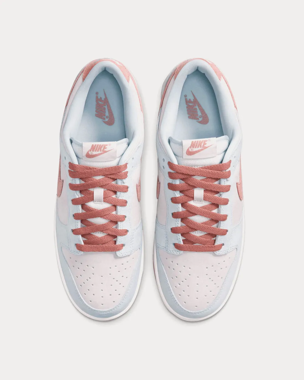 Dunk Low Retro Fossil Rose Low Top Sneakers
