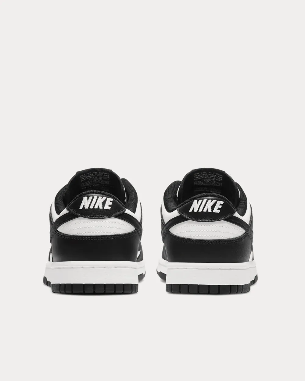 Dunk Low Retro White / White / Black Low Top Sneakers