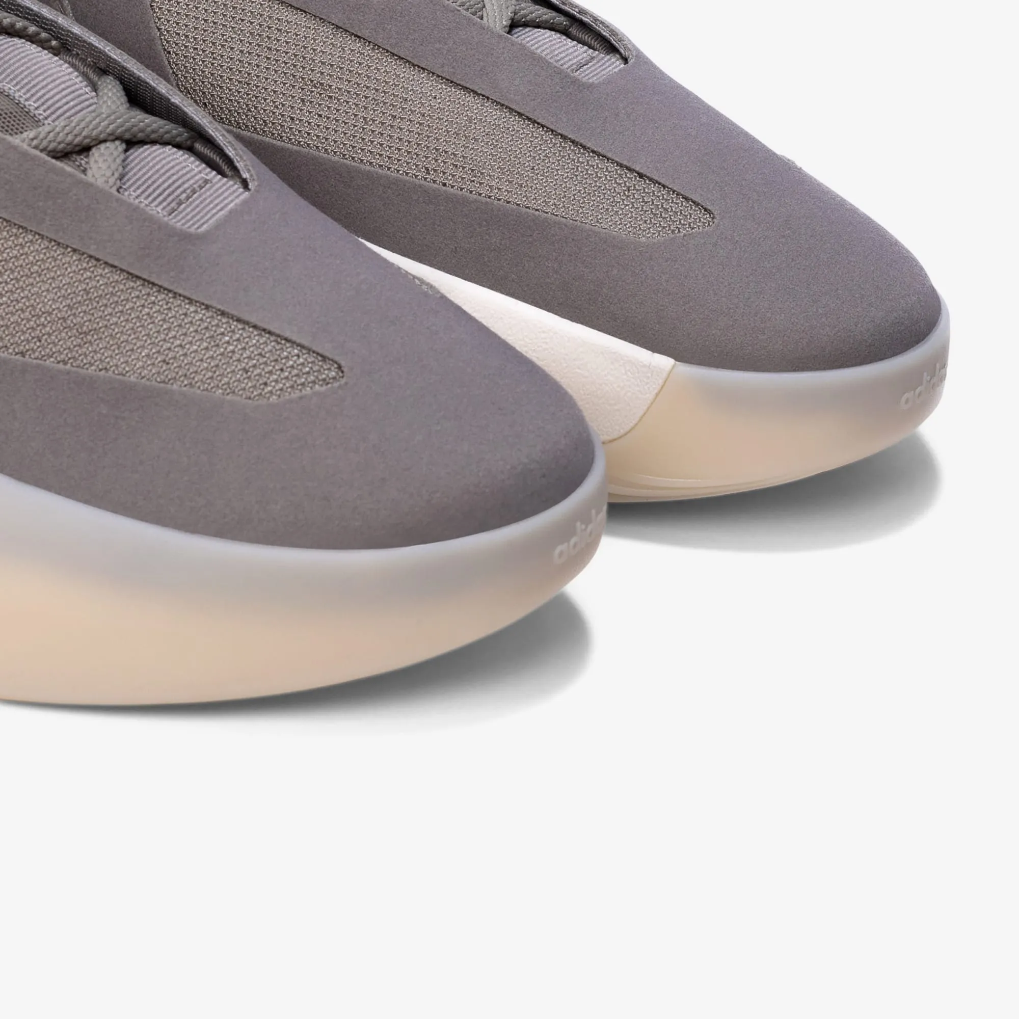 Fear of God Athletics II High Top Basketball Shoes Putty Beige / Putty Beige