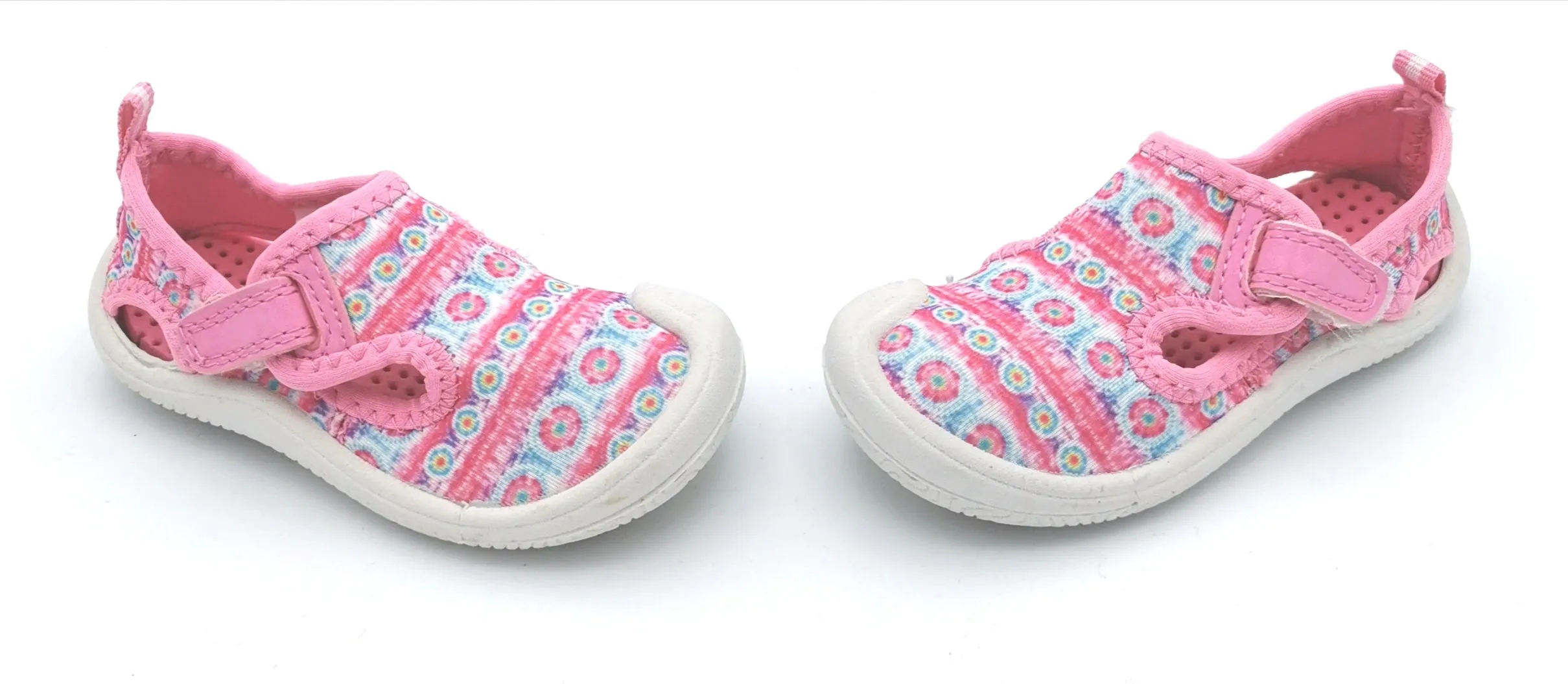 GIRL SIZE 5/6 TODDLER - WATER Shoes / Sandals EUC B12
