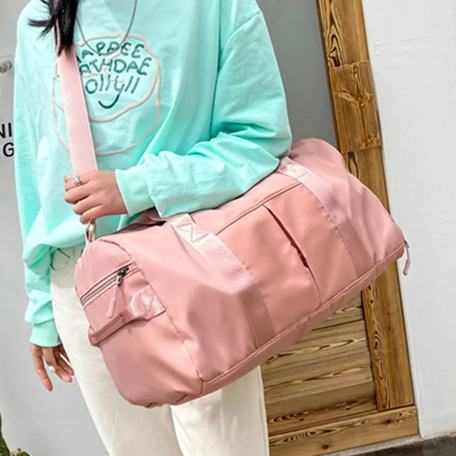 Gym Bag,Travel Duffel Bag ,Sport Gym Tote Bags Swimming Yoga,Waterproof Weekend Overnight Bag,Carry on Bag,Personal Item Travel Bag,Workout Dance Bag for Men & Women,Pink