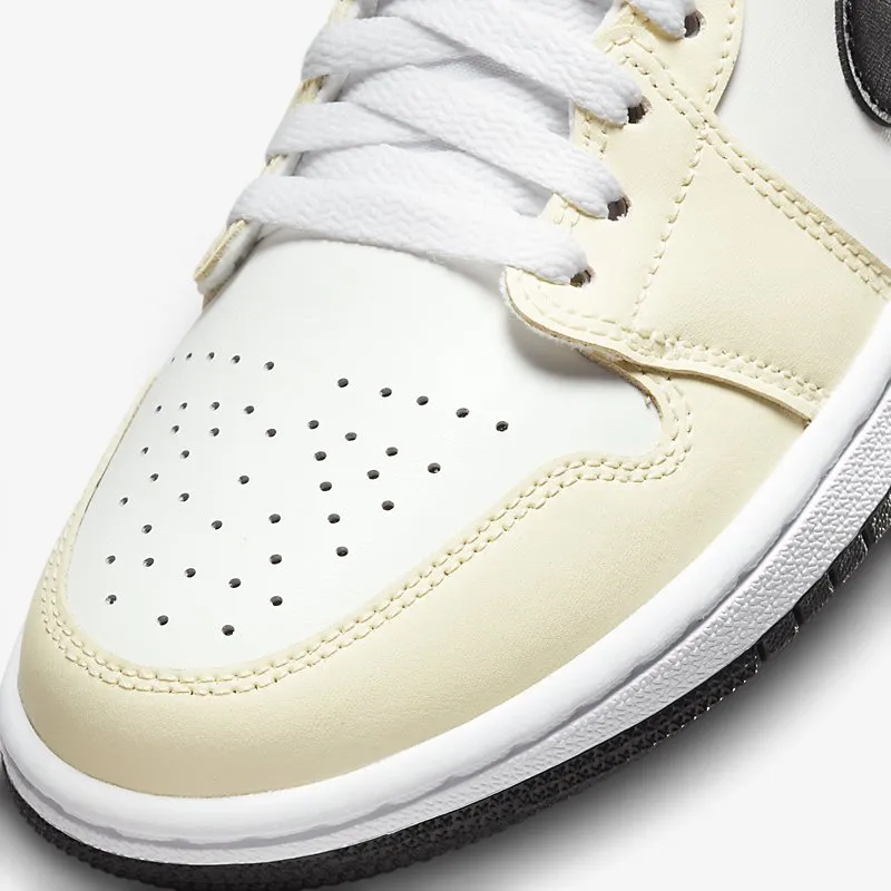 Jordan 1 Mid 'Coconut Milk' (Women's)