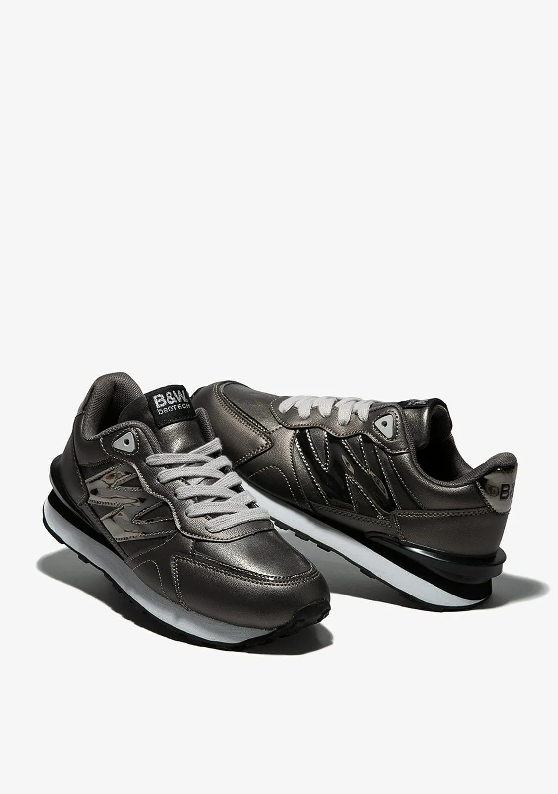 Lead Metallized Sneakers Napa