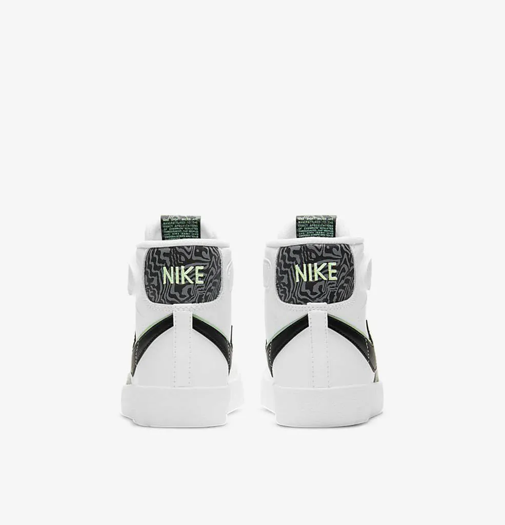 Nike Blazer Mid '77 SE cadet