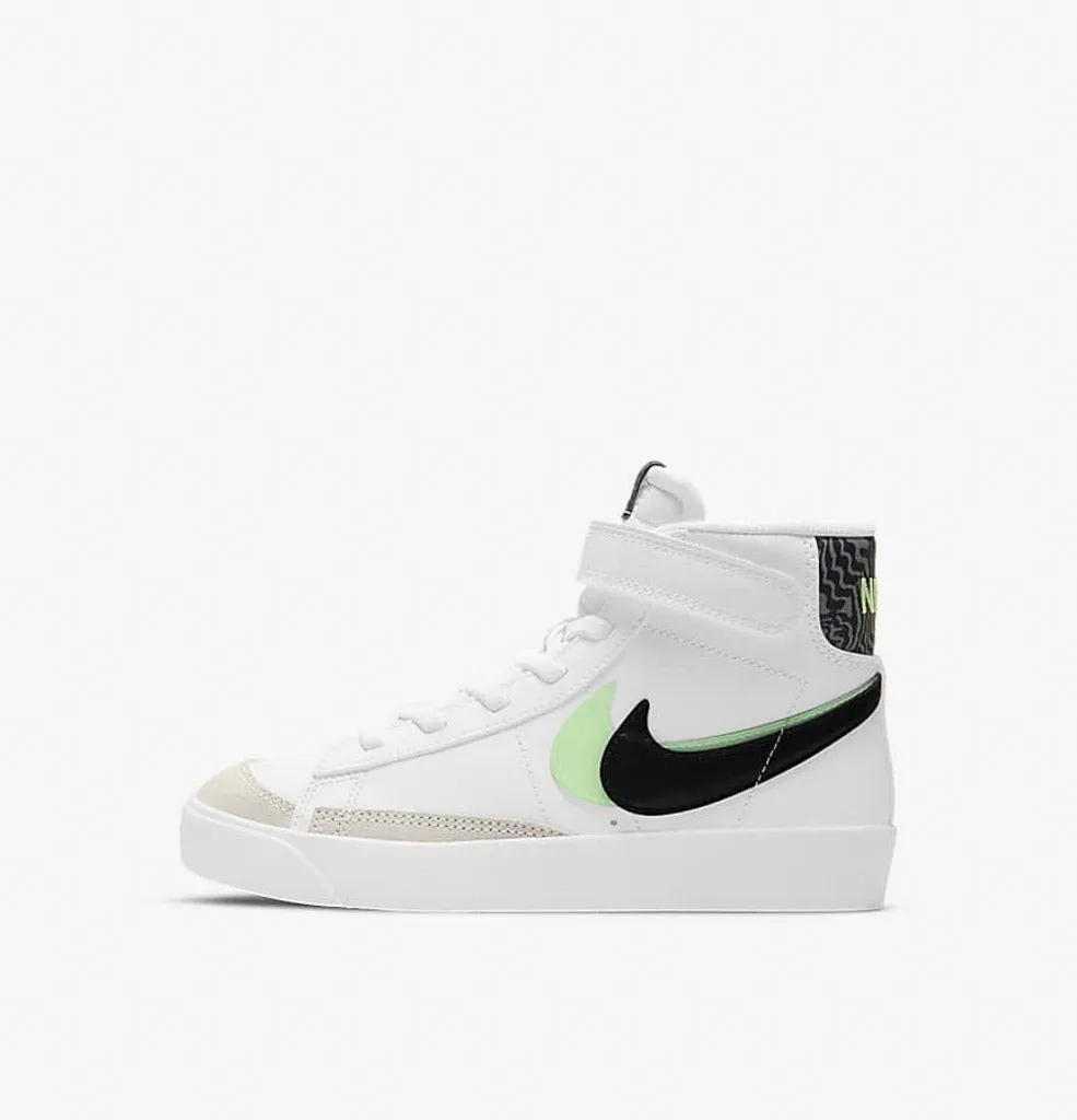 Nike Blazer Mid '77 SE cadet