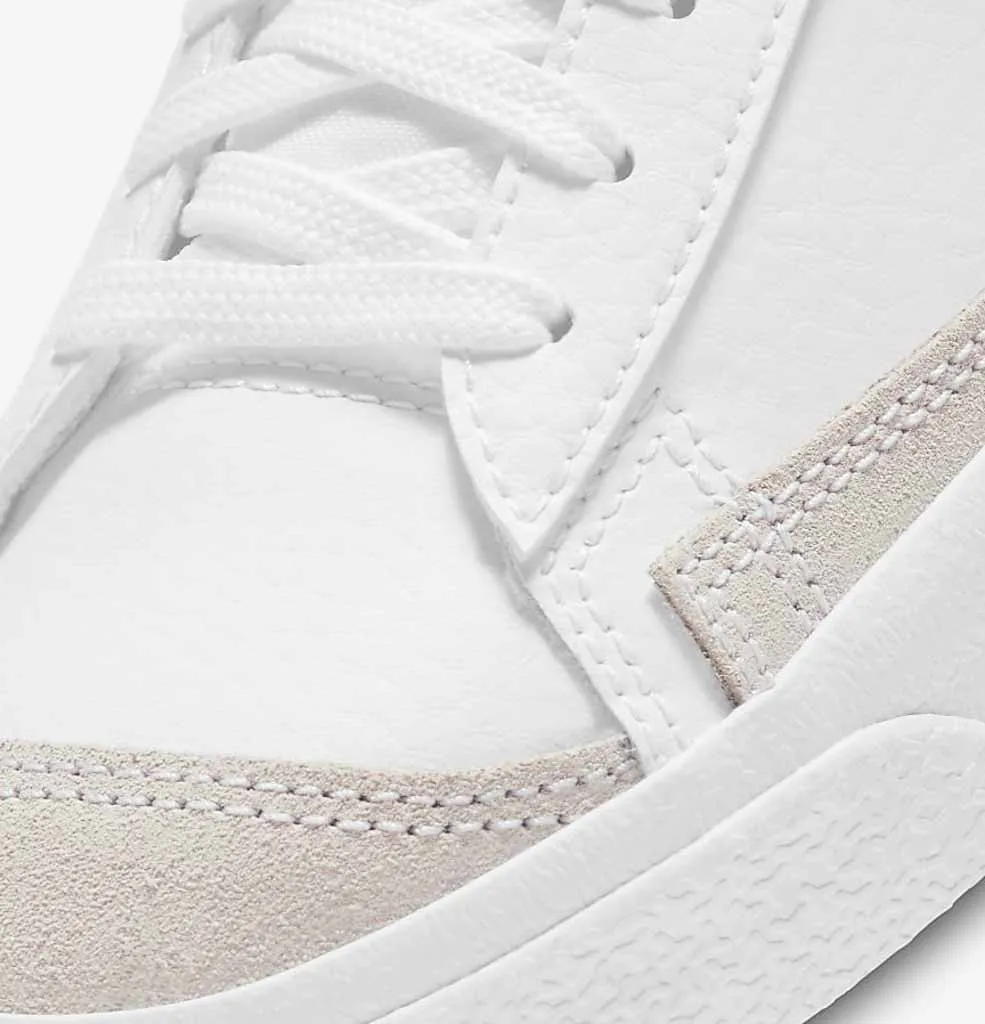 Nike Blazer Mid '77 SE cadet